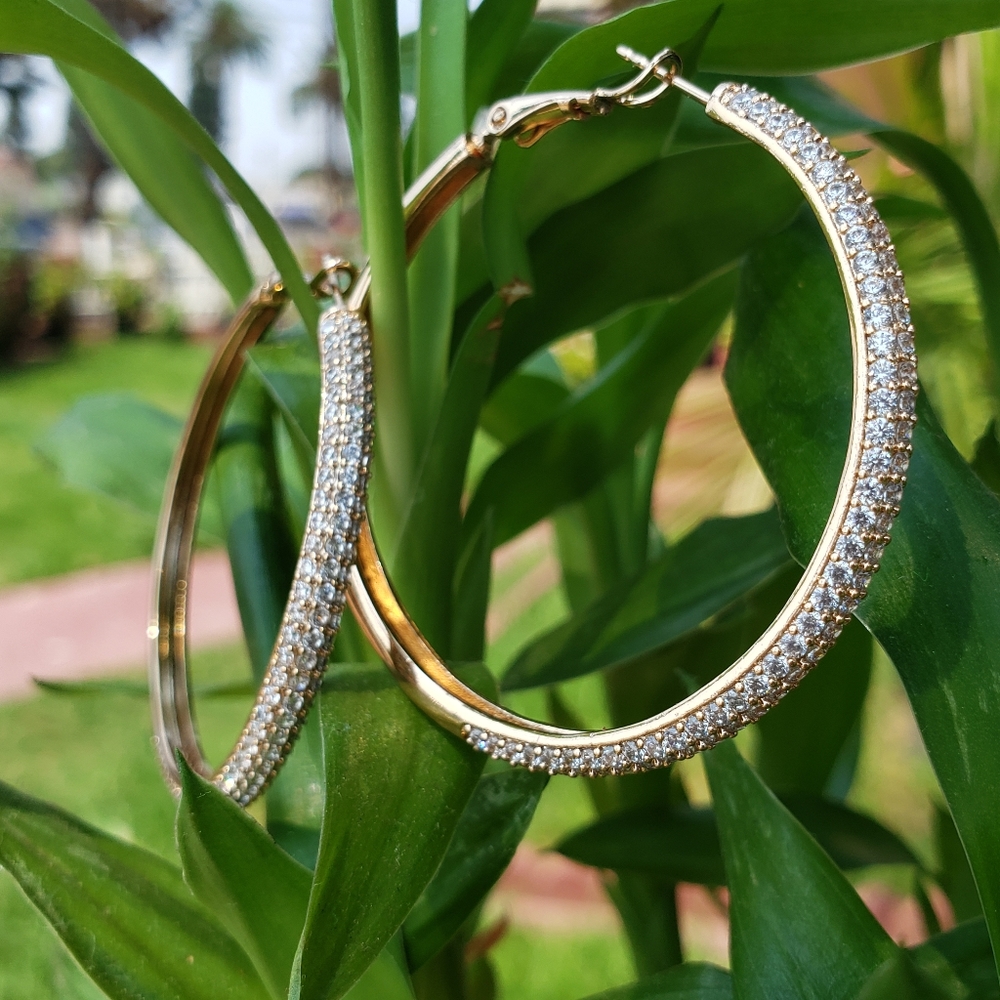 Hoop with Zircon